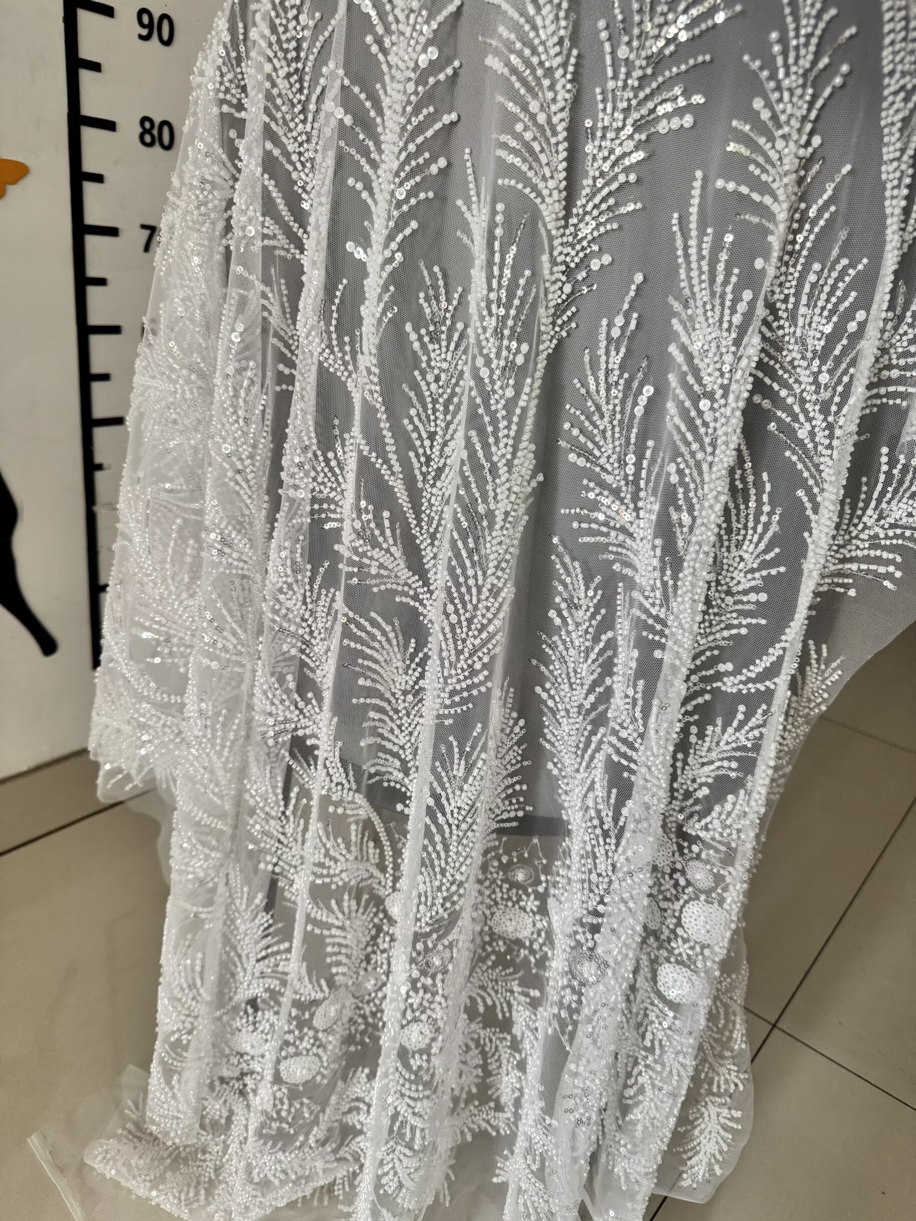 White Beaded Pearl Crystal Seq - đánh giá và giá Crystal Mesh Fabric