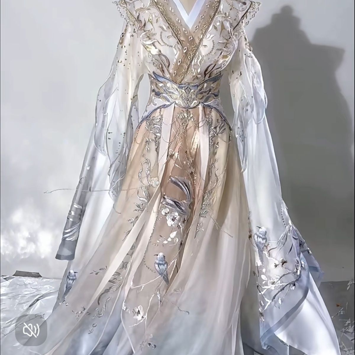 Hanfu Ji Yue Yao Guang Improve - đánh giá và giá Embroidery Craft